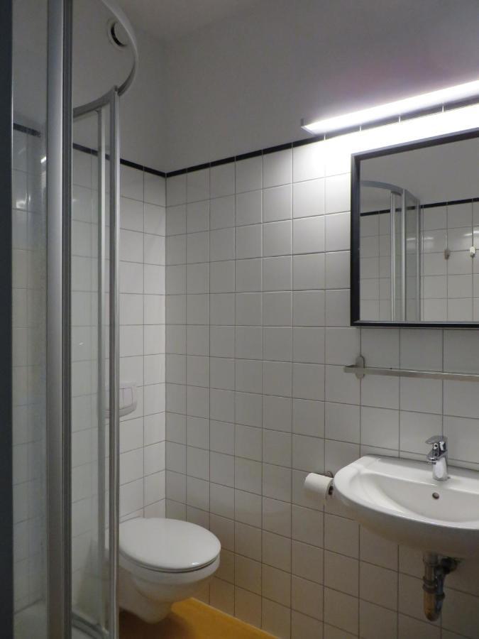 Herberge 28 Ferienwohnung Fuer Bis Zu 6 Personen Saalfeld Saale エクステリア 写真